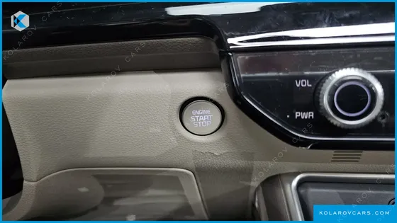 KIA CARNIVAL HEV 9SEATER SIGNATURE