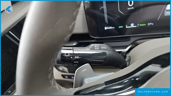 KIA CARNIVAL HEV 9SEATER SIGNATURE