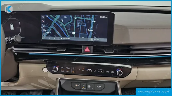 KIA CARNIVAL GASOLINE 9-SEATER SIGNATURE