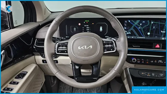 KIA CARNIVAL GASOLINE 9-SEATER SIGNATURE