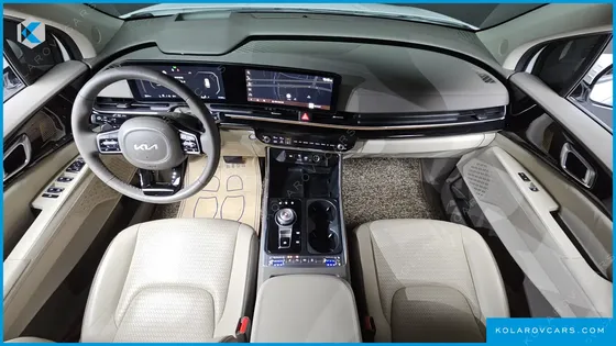 KIA CARNIVAL 7-SEATER SIGNATURE