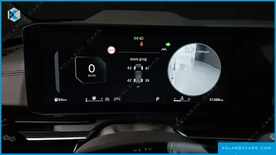 KIA CARNIVAL 7-SEATER SIGNATURE