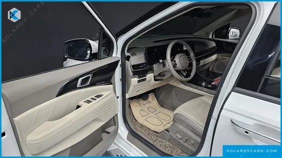 KIA CARNIVAL 7-SEATER SIGNATURE