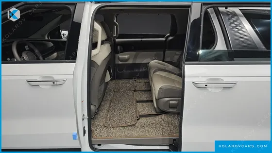 KIA CARNIVAL 7-SEATER SIGNATURE
