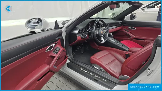 PORSCHE 911 CARRERA GTS CABRIOLET