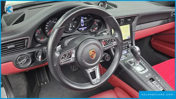 PORSCHE 911 CARRERA GTS CABRIOLET