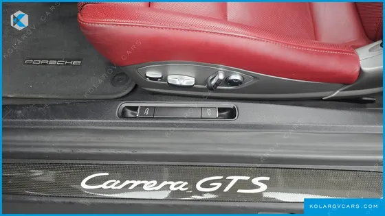 PORSCHE 911 CARRERA GTS CABRIOLET