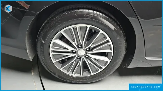 HYUNDAI GRANDEUR EXCLUSIVE