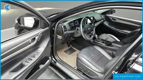 HYUNDAI GRANDEUR EXCLUSIVE