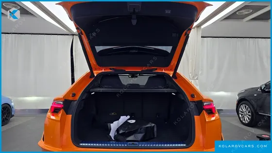 LAMBORGHINI URUS 4.0 V8 S