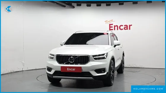 VOLVO XC40 B4 INSCRIPTION