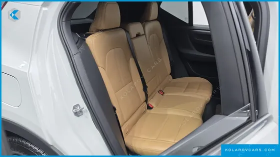 VOLVO XC40 B4 INSCRIPTION