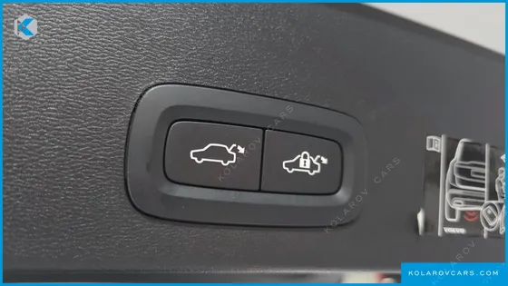 VOLVO XC40 B4 INSCRIPTION