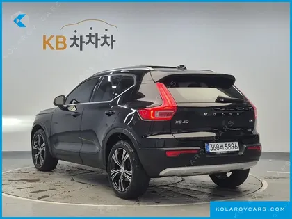 VOLVO XC40 B4 INSCRIPTION