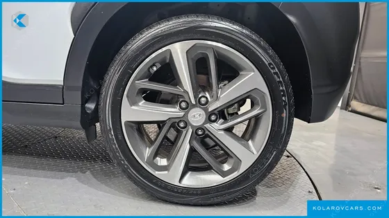 HYUNDAI KONA 1.6 TURBO 2WD