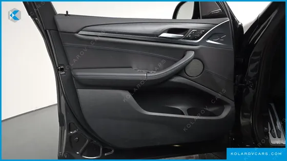 BMW IX3 M SPORTS
