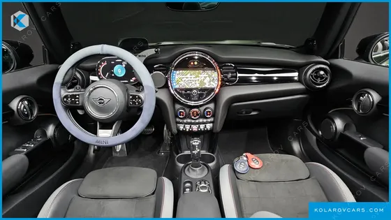 MINI COOPER CONVERTIBLE JCW