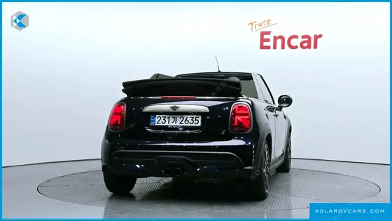 MINI COOPER CONVERTIBLE RESOLUTE EDITION