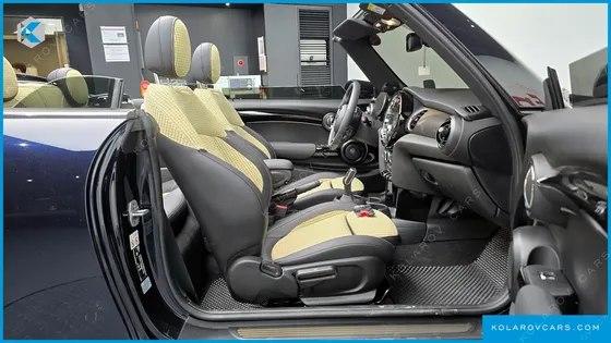 MINI COOPER CONVERTIBLE RESOLUTE EDITION