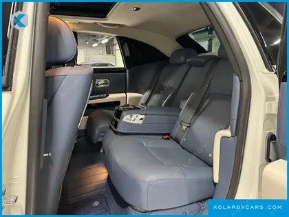 ROLLS ROYCE GHOST 6.6 V12