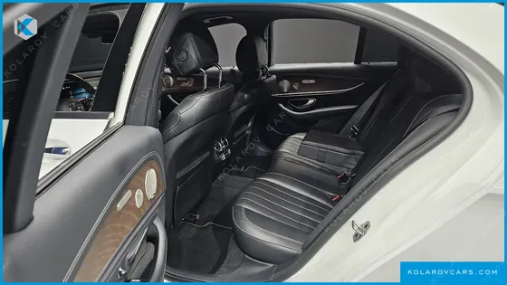 MERCEDES E-CLASS E300E 4MATIC EXCLUSIVE