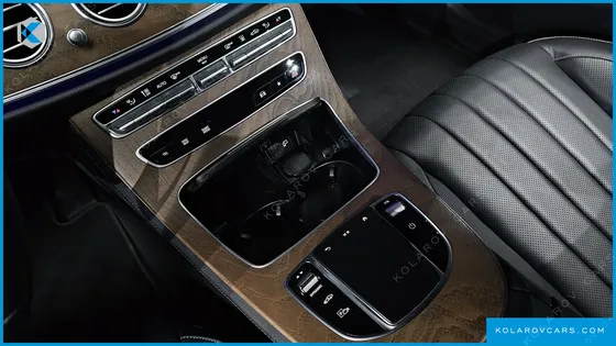 MERCEDES E-CLASS E300E 4MATIC EXCLUSIVE
