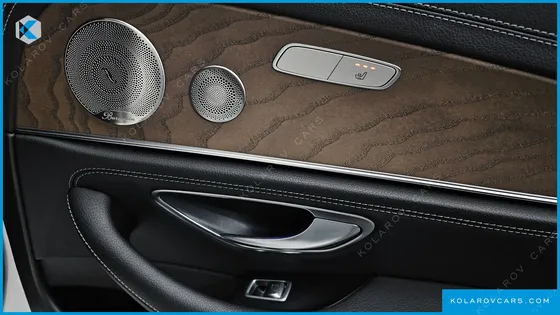 MERCEDES E-CLASS E300E 4MATIC EXCLUSIVE