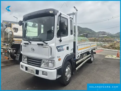 HYUNDAI MEGA TRUCK GOLD