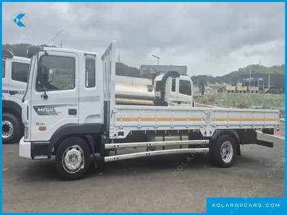 HYUNDAI MEGA TRUCK GOLD