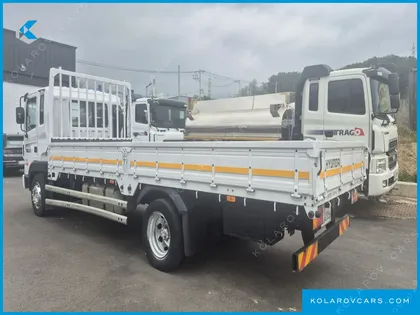 HYUNDAI MEGA TRUCK GOLD