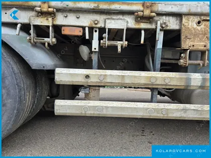 HYUNDAI MEGA TRUCK GOLD