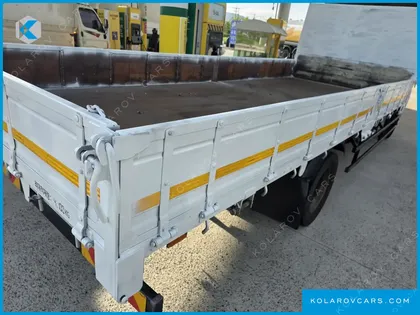 HYUNDAI MEGA TRUCK GOLD