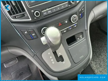 HYUNDAI GRAND STAREX NONE