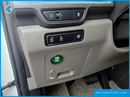 KIA CARNIVAL 4TH GENERATION CAMPER