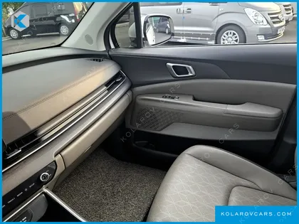 KIA CARNIVAL 4TH GENERATION CAMPER