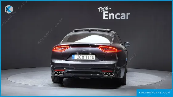 KIA STINGER 2.0 TURBO 2WD