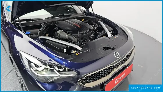 KIA STINGER 3.3 TURBO 2WD