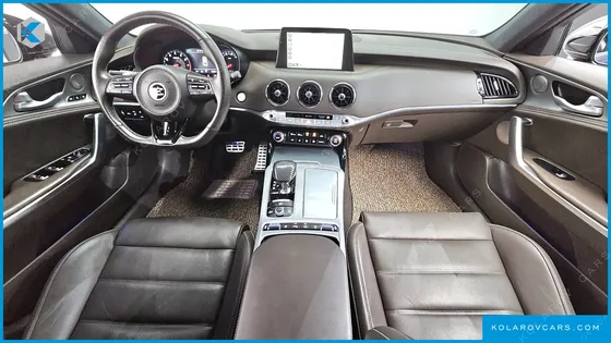KIA STINGER 3.3 TURBO 2WD
