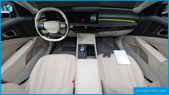 KIA K8 2.5 GASOLINE 2WD