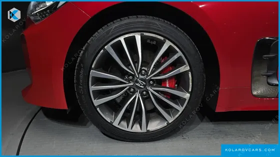 KIA STINGER 2.2 DIESEL AWD