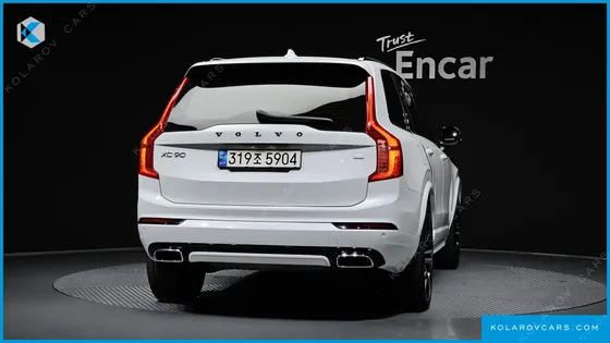 VOLVO XC90 T8 R-DESIGN HYBRID