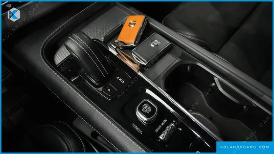 VOLVO XC90 T8 R-DESIGN HYBRID