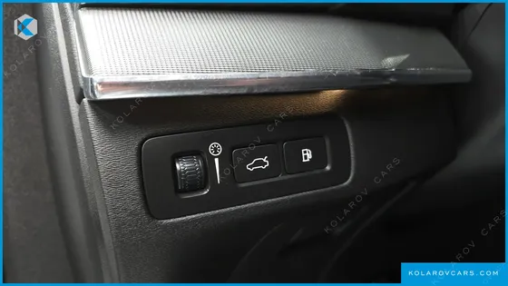 VOLVO XC90 T8 R-DESIGN HYBRID