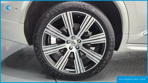 VOLVO XC90 T8 ULTIMATE BRIGHT HYBRID