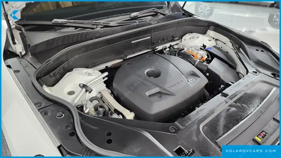 VOLVO XC90 T8 ULTIMATE BRIGHT HYBRID