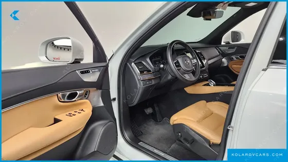 VOLVO XC90 T8 ULTIMATE BRIGHT HYBRID
