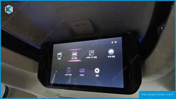 KIA CARNIVAL GASOLINE 7-SEATER HI LIMOUSINE