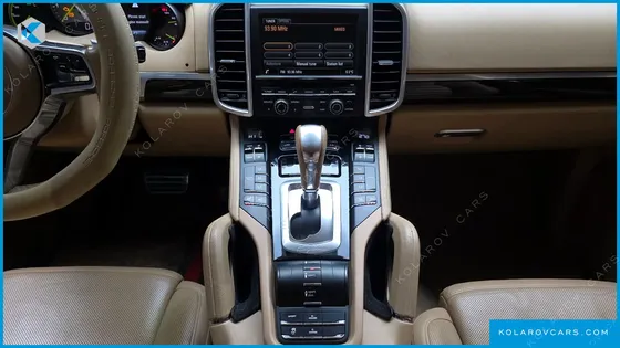 PORSCHE CAYENNE 3.0 S E-HYBRID