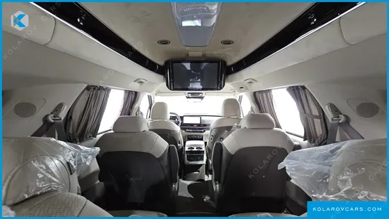 KIA CARNIVAL HEV 9-SEATER HI-LIMOUSINE