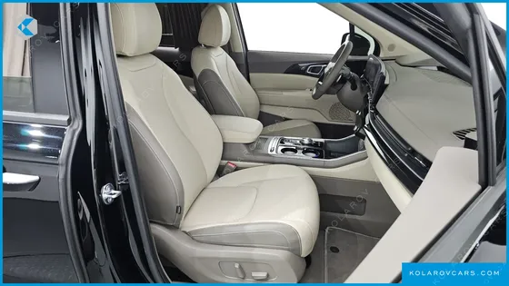 KIA CARNIVAL HEV 9-SEATER HI-LIMOUSINE